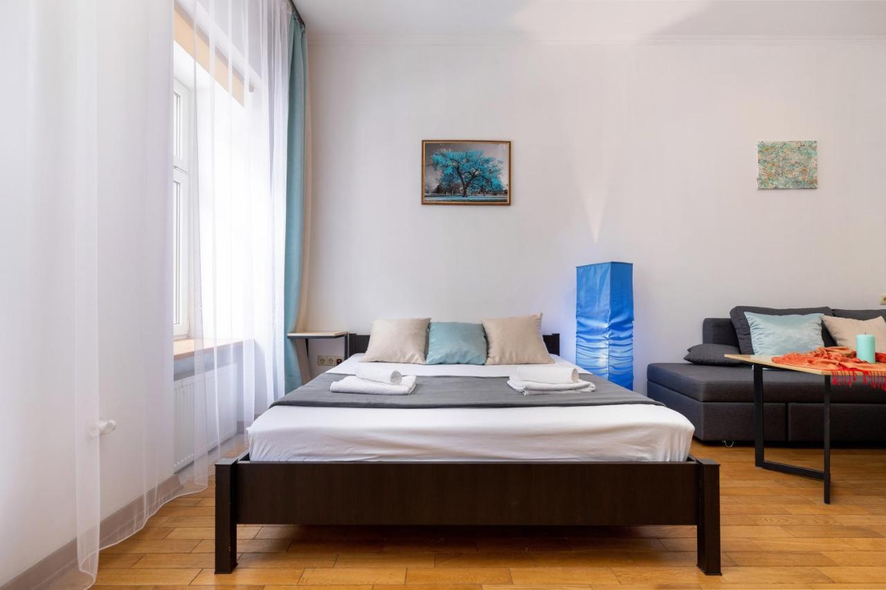 Затишний Відпочинок В Центрі Львова Apartment ภายนอก รูปภาพ